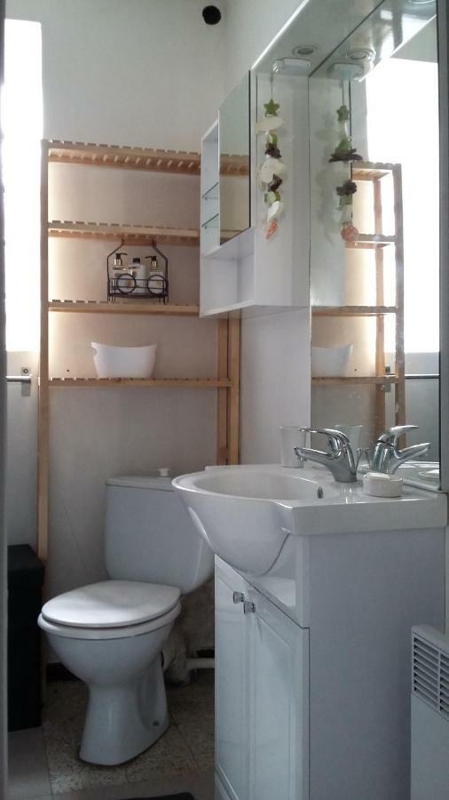 Studio avec vue sur les arénes Arles Extérieur photo